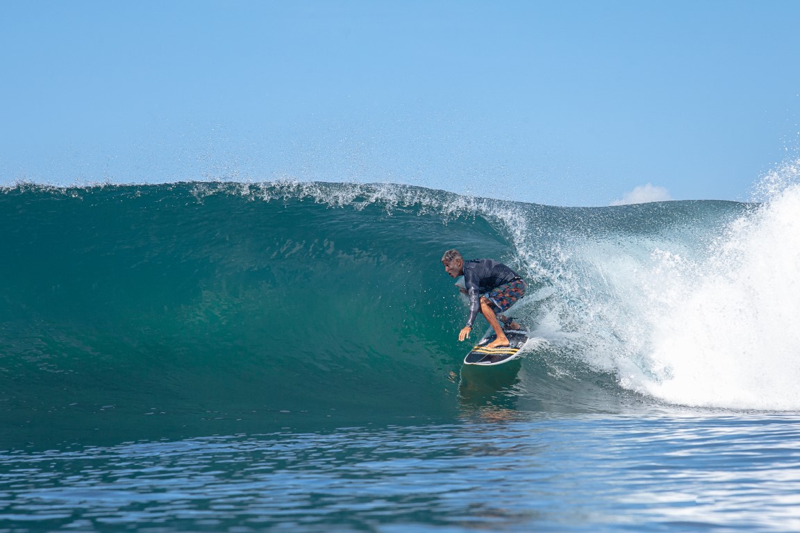 Estreando nas telas - Outras OndasSURFBAHIA, O Portal do Surf Baiano