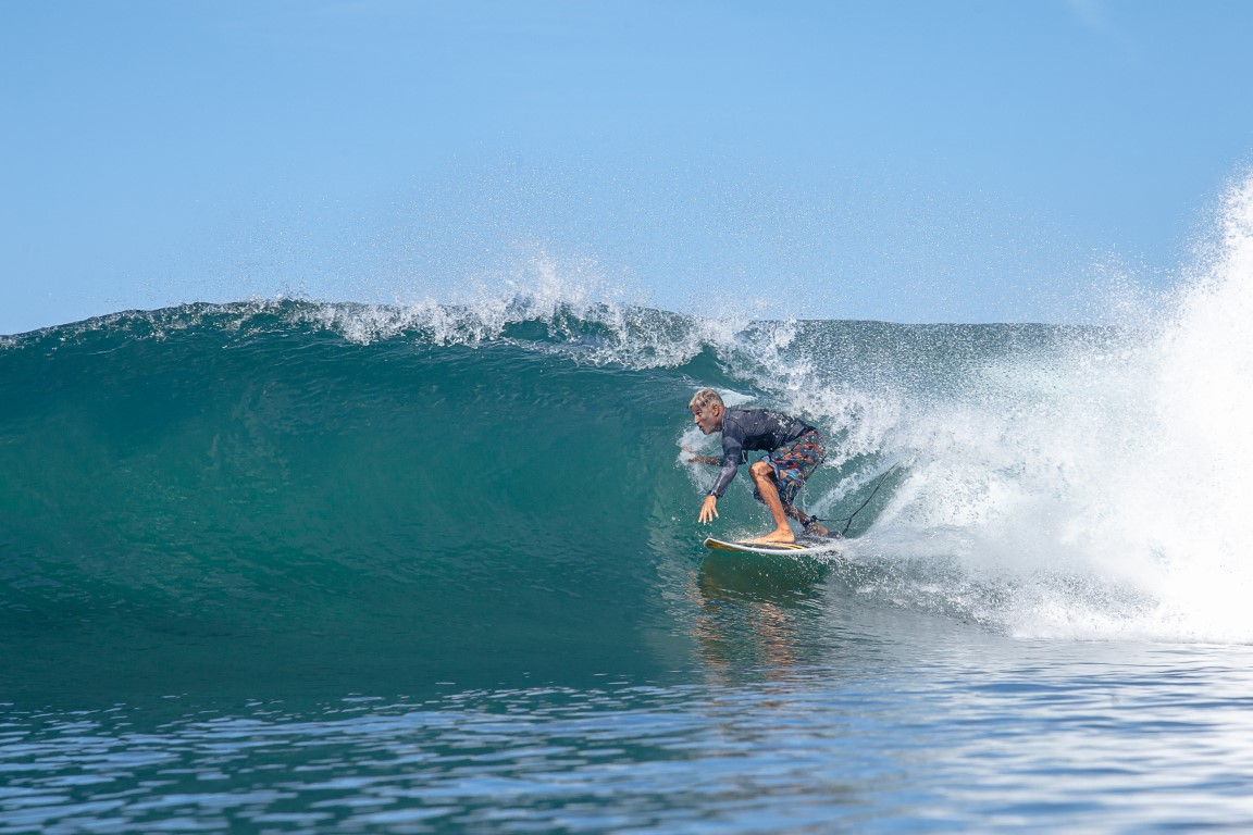 Estreando nas telas - Outras OndasSURFBAHIA, O Portal do Surf Baiano